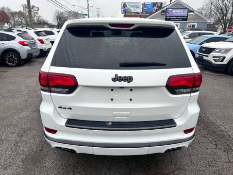 2020 Jeep Grand Cherokee Overland