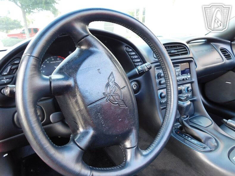 2004 Chevrolet Corvette