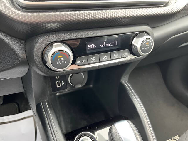 2020 Nissan Kicks SV