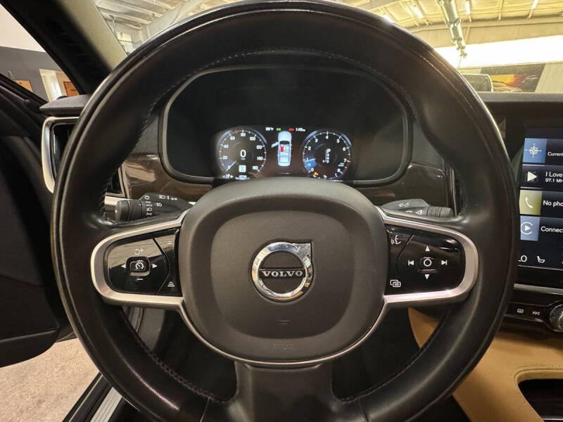 2018 Volvo S90 T5 Momentum