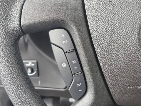 2025 Chevrolet Express 2500