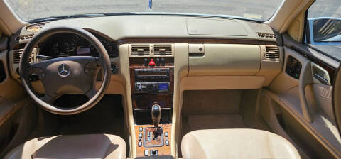 2001 Mercedes-Benz E-Class E 320