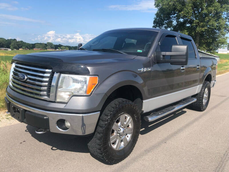 2012 Ford F-150 for sale at Hitt & Mis Auto in Cape Girardeau MO