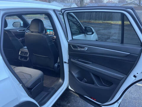 2024 Volkswagen Atlas Cross Sport SE 4Motion