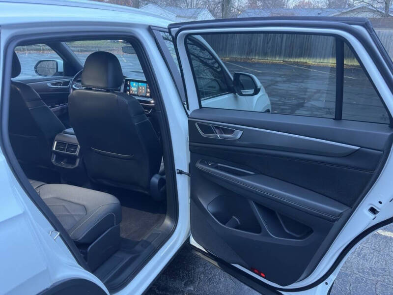 2024 Volkswagen Atlas Cross Sport SE 4Motion