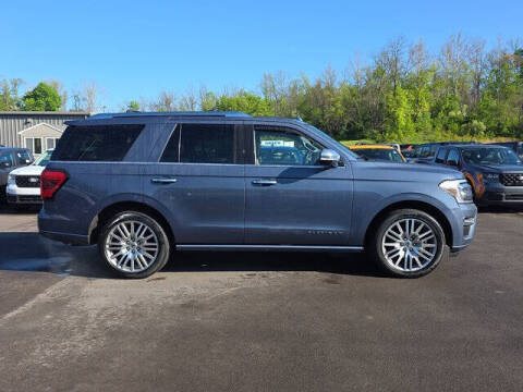 2022 Ford Expedition Platinum