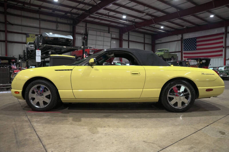 2002 Ford Thunderbird Deluxe