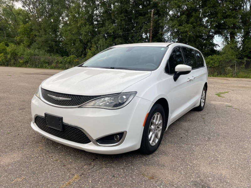 2017 Chrysler Pacifica Touring Plus