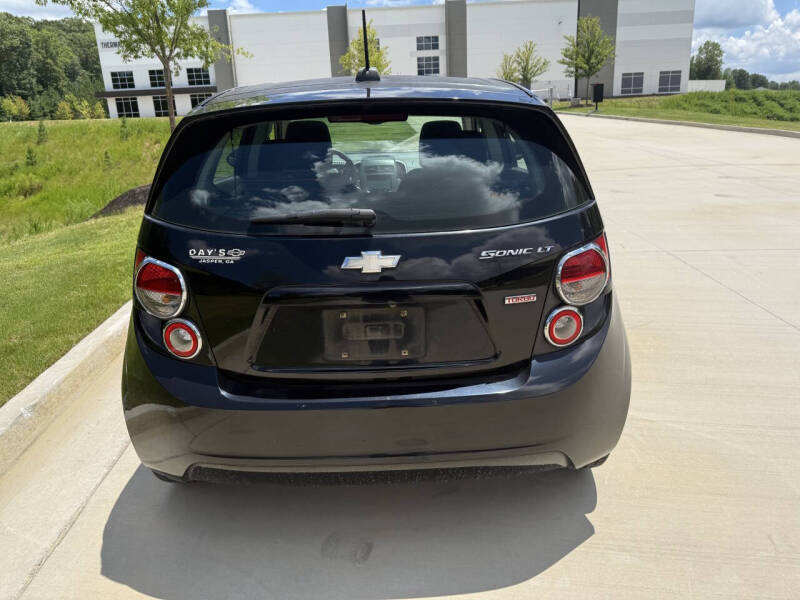 2016 Chevrolet Sonic LT Auto