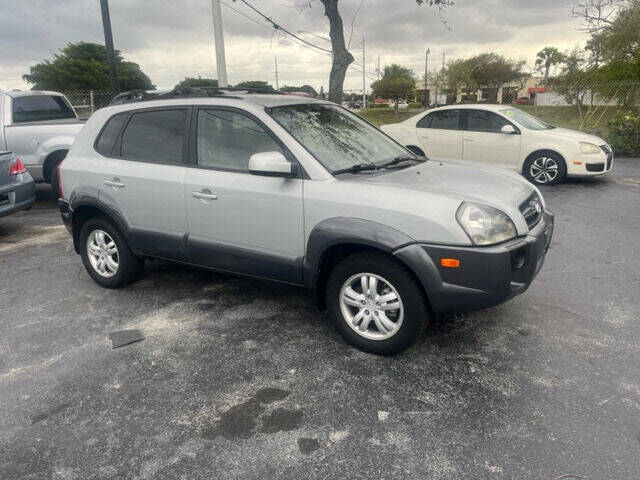 2008 Hyundai Tucson for sale at Turnpike Motors in Pompano Beach FL