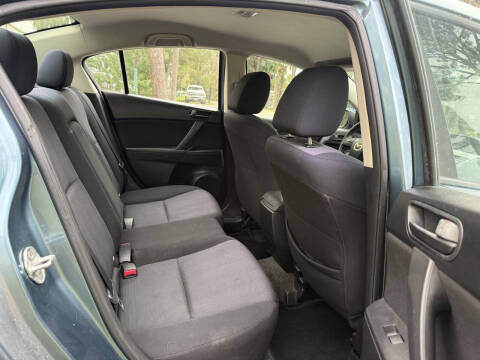 2010 Mazda MAZDA3 i Sport