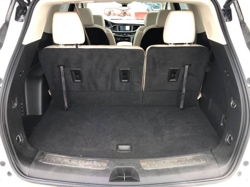 2023 Buick Enclave Premium