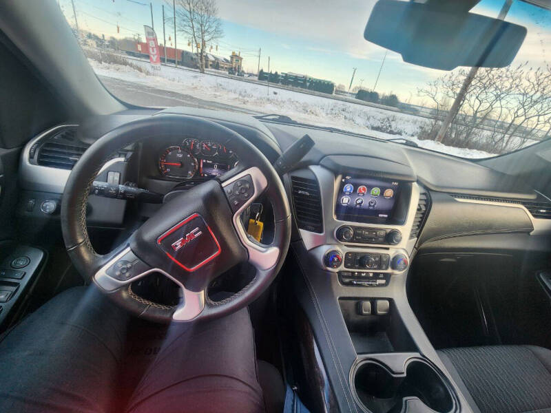 2015 GMC Yukon XL SLE