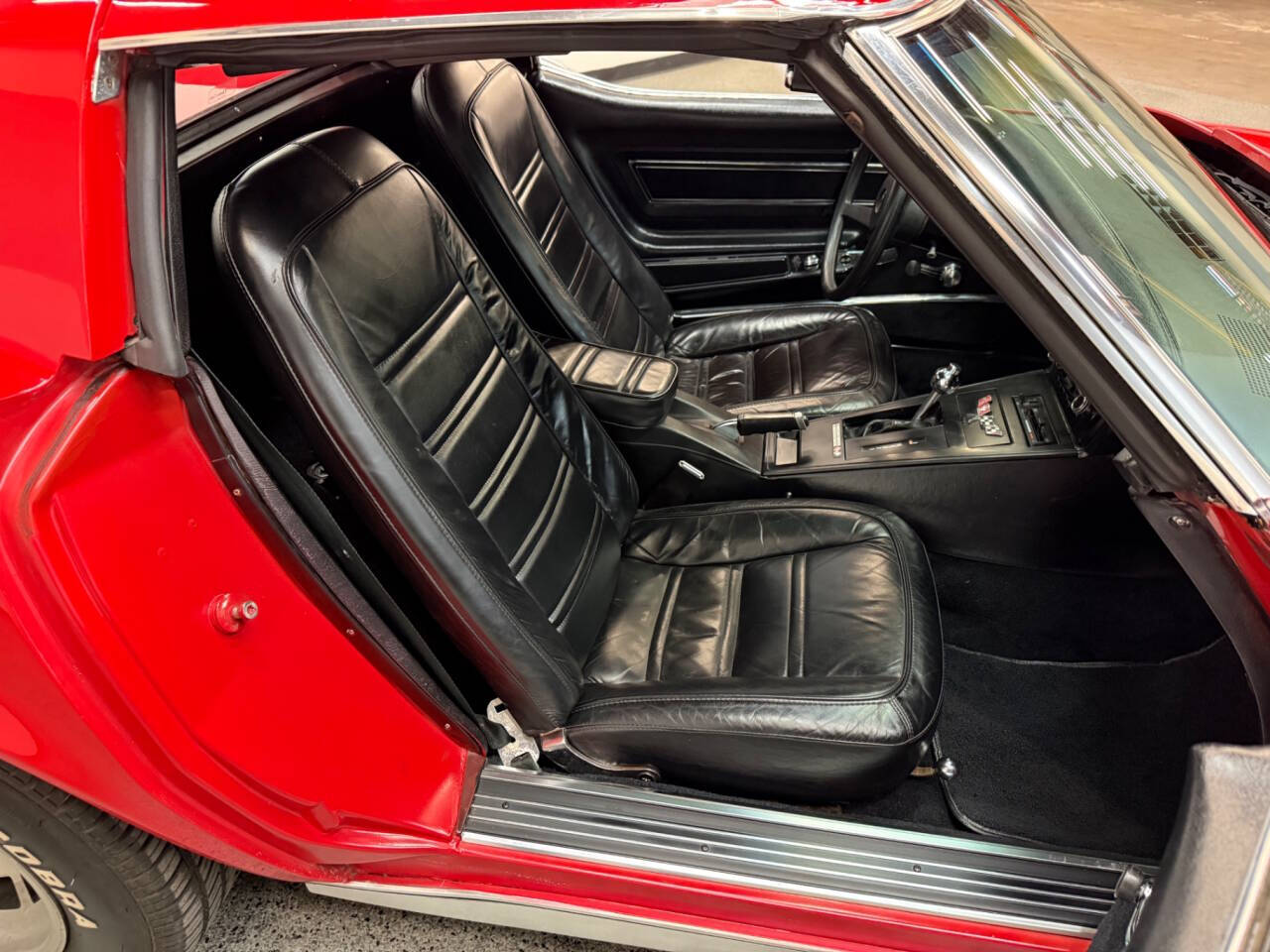 1977 Chevrolet Corvette 22