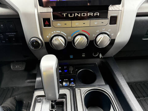 2016 Toyota Tundra SR5