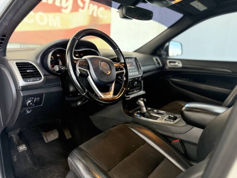 2020 Jeep Grand Cherokee