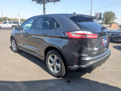 2020 Ford Edge SE