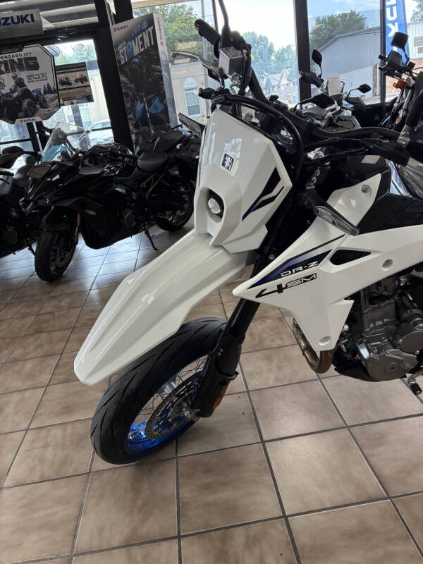 2025 Suzuki DR-Z4SM