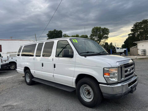2012 Ford E-Series E-350 SD XLT