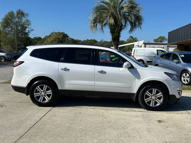 2016 Chevrolet Traverse 2LT's photo