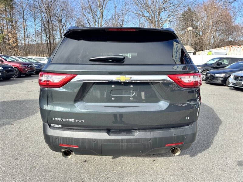 2020 Chevrolet Traverse LT Cloth