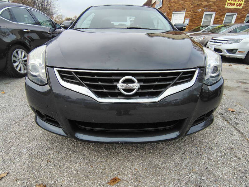 2010 Nissan Altima 3.5 SR