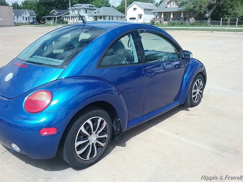 2004 Volkswagen New Beetle GL
