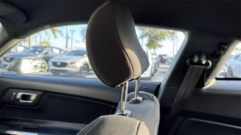 2019 Ford Mustang EcoBoost