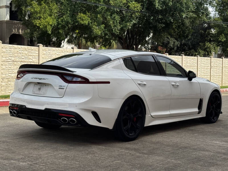 2020 Kia Stinger GT1