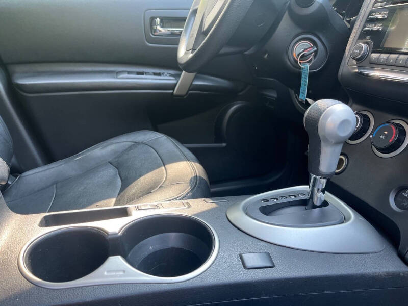 2013 Nissan Rogue S