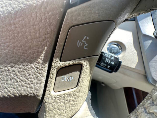 2011 Toyota Avalon Limited