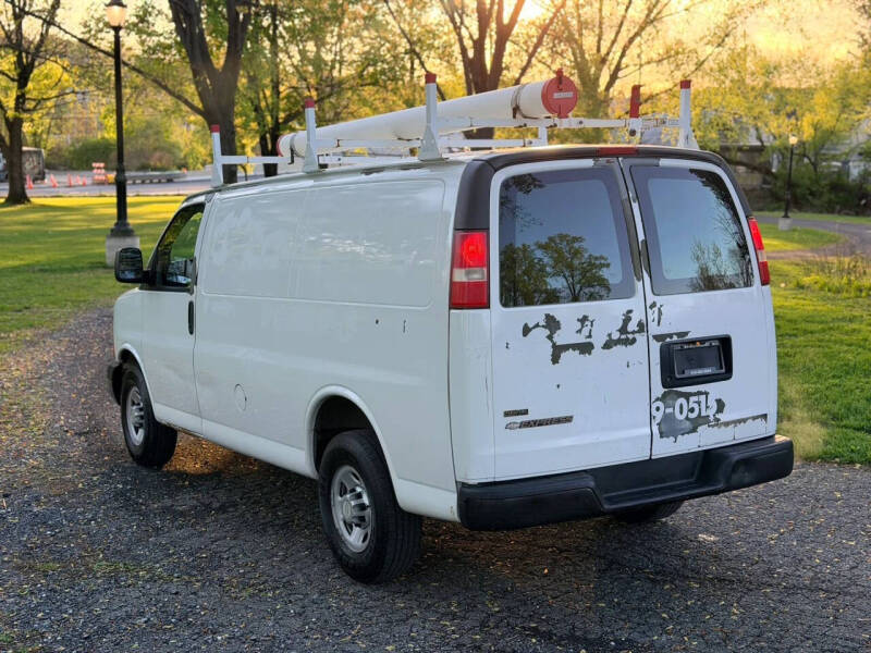 2010 Chevrolet Express 2500
