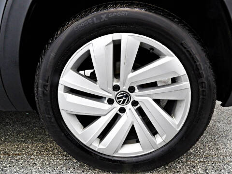 2022 Volkswagen Atlas Cross Sport SE 4Motion