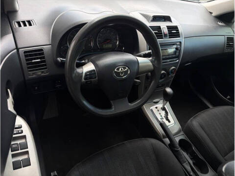 2012 Toyota Corolla