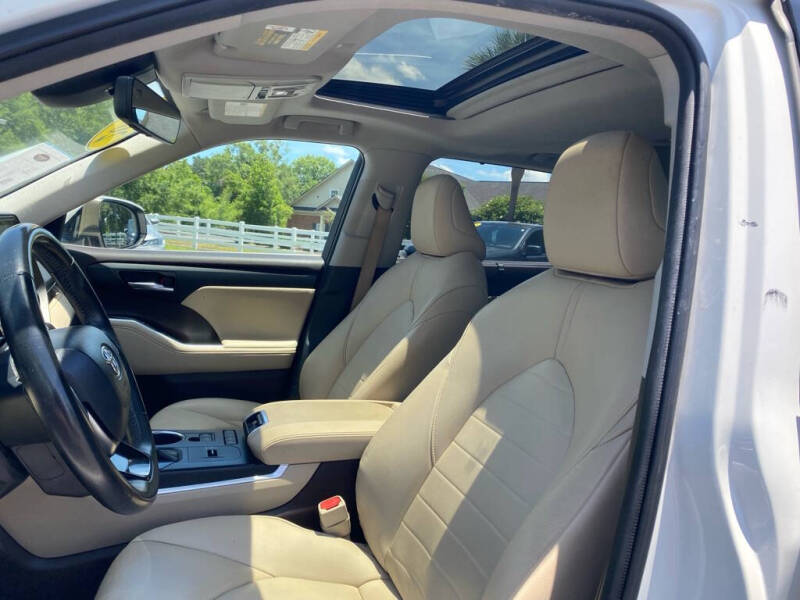 2020 Toyota Highlander XLE