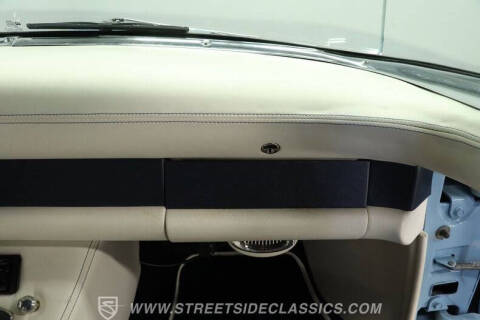 1957 Ford Thunderbird