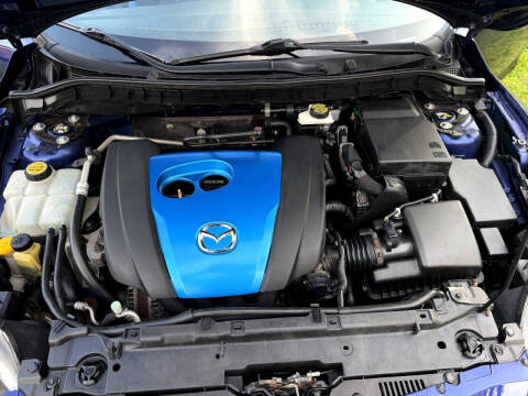 2013 Mazda MAZDA3 i Touring