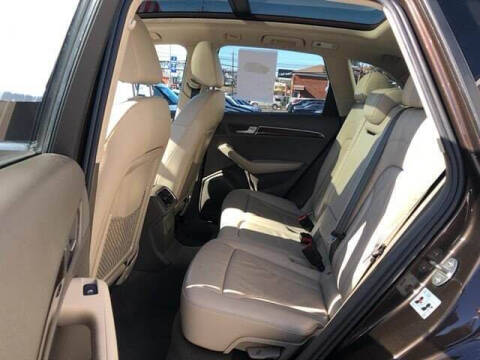 2011 Audi Q5 3.2 quattro Premium Plus