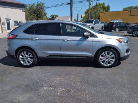 2020 Ford Edge Titanium