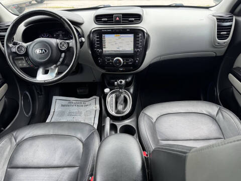 2017 Kia Soul +