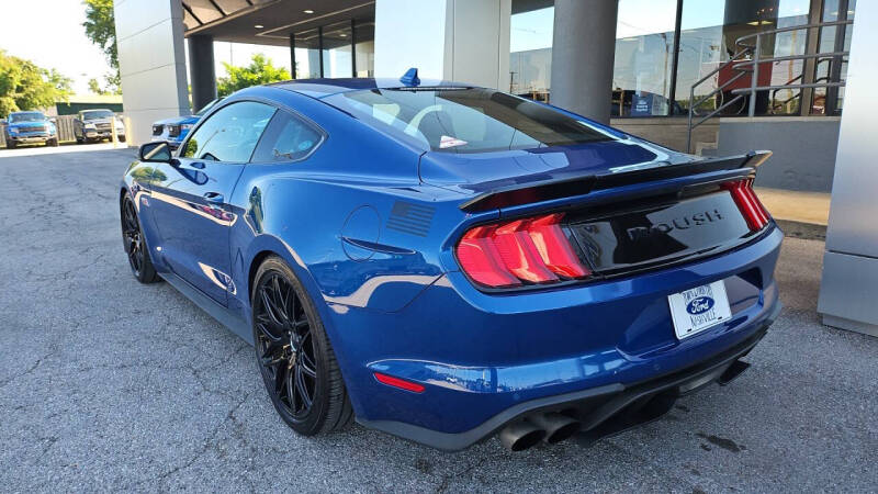2022 Ford Mustang