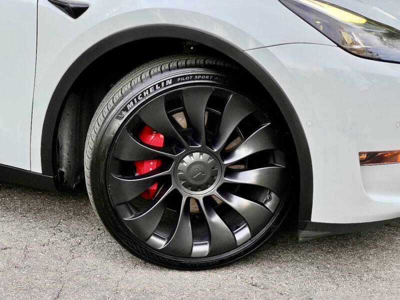 2022 Tesla Model Y Performance
