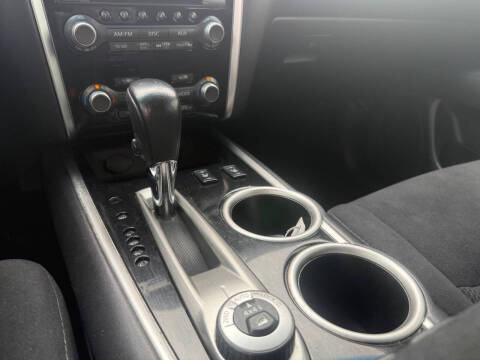 2016 Nissan Pathfinder SV