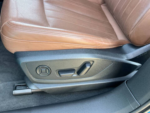 2019 Audi e-tron quattro Premium Plus