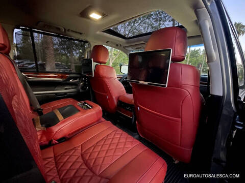 2019 Lexus LX 570 Three-Row
