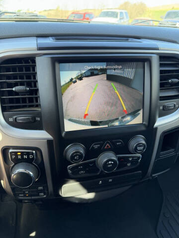 2016 RAM 1500 SLT