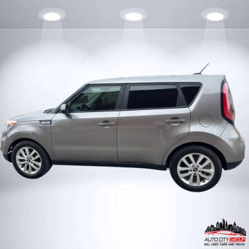 2018 Kia Soul +