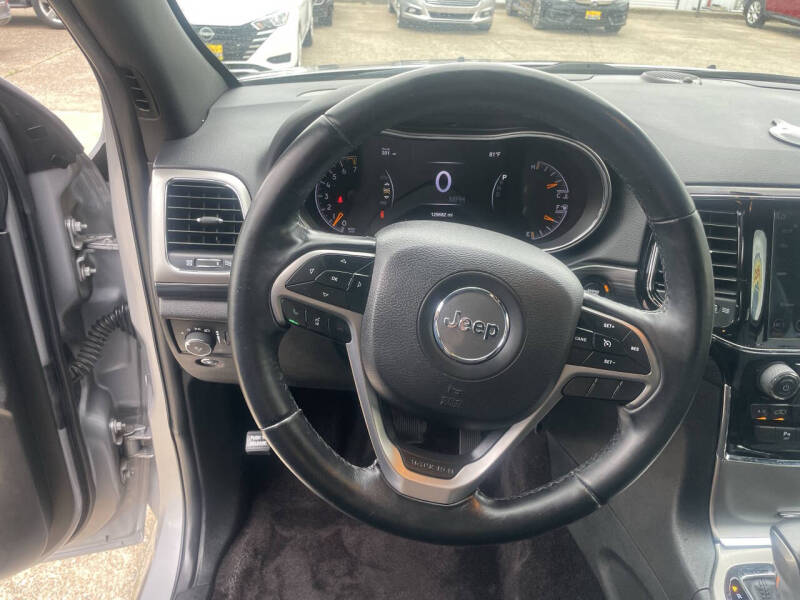 2019 Jeep Grand Cherokee Laredo E