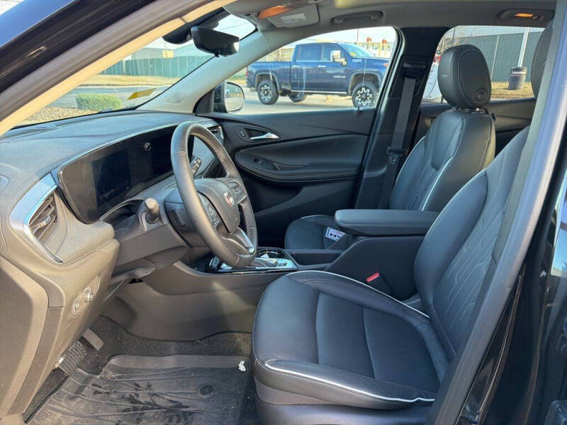 2025 Buick Encore GX Avenir