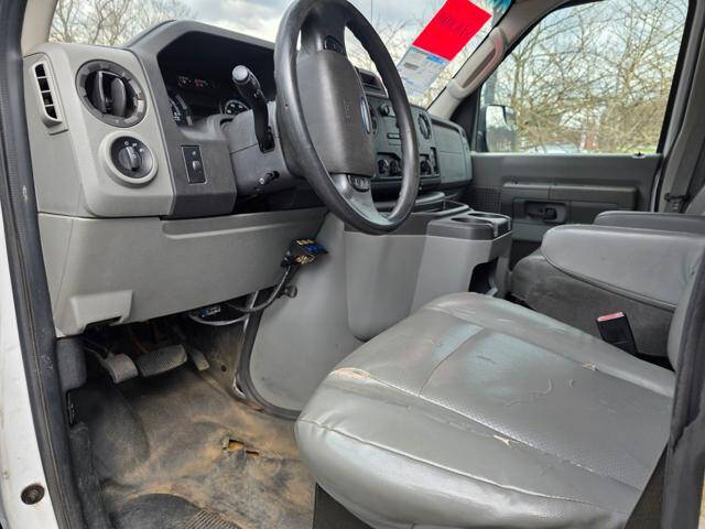 2013 Ford E-Series E-250